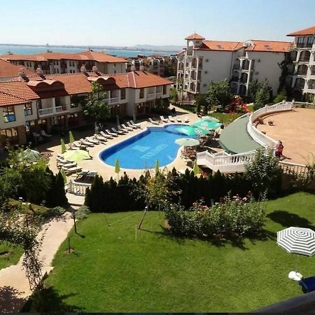 Triumph Holiday Village Sveti Vlas Exterior foto
