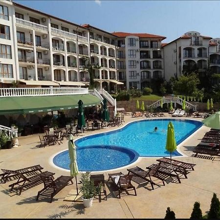 Triumph Holiday Village Sveti Vlas Exterior foto